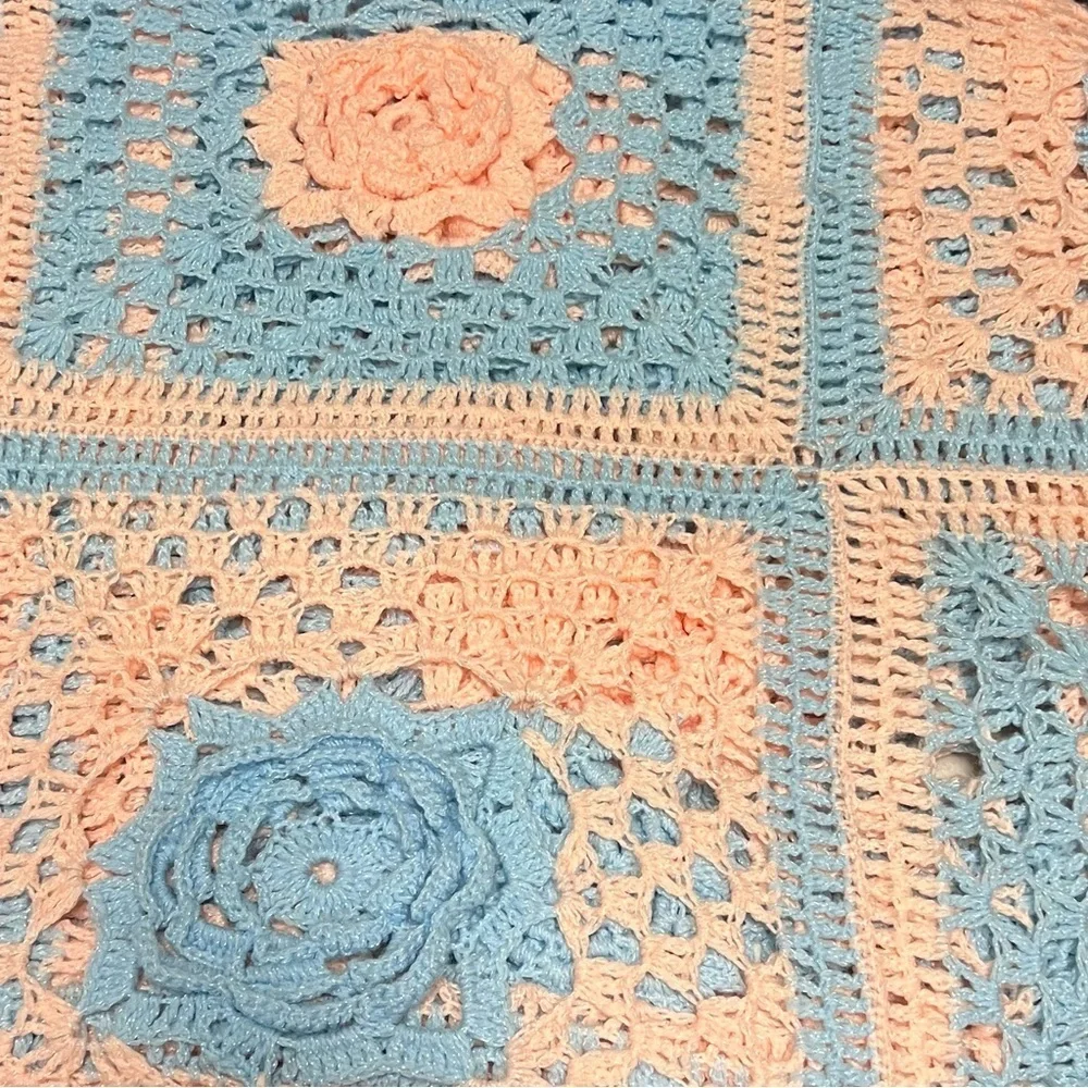 Vintage Floral Granny Square Rose Crochet Afghan Throw Blanket Cottagecore